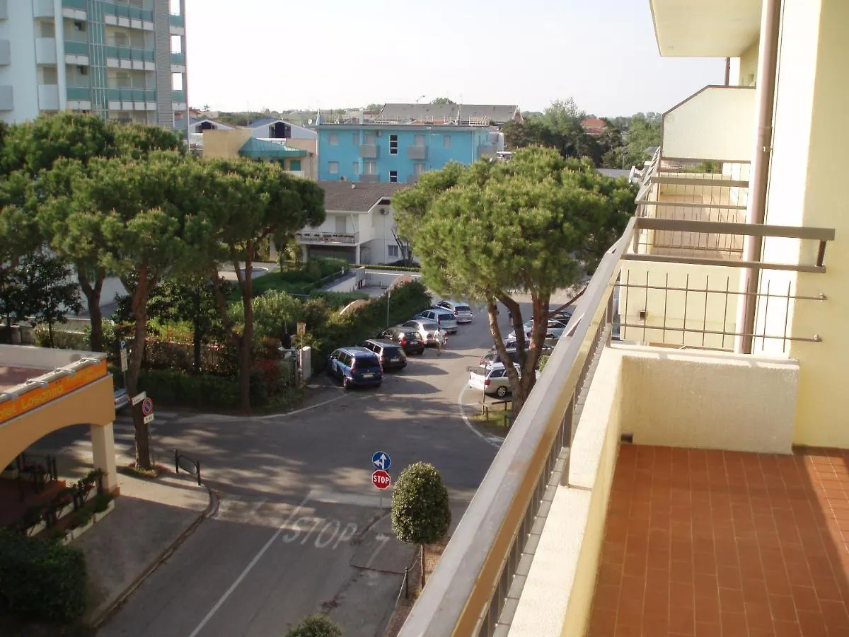 Modern Flat With Terrace Near The Sea - Beahost Apartment Bibione 0*,